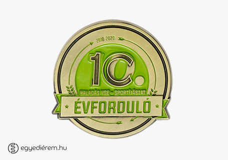 10-evfordulo-emlekerme